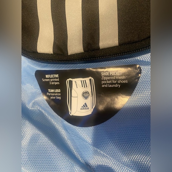 Adidas drawstring sackpack - Picture 2 of 4